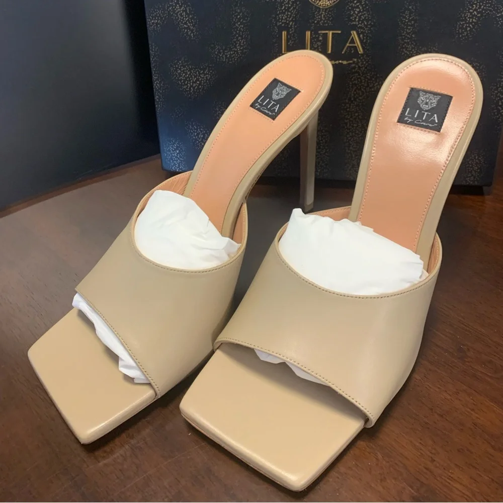 NIB Lita By Ciara /Revolve Square‎ Toe Slide Heel Sandal Size 42/11 Tan 4” Heel